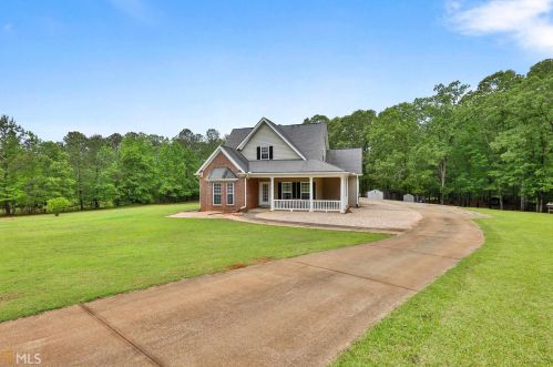 329 Strickland Dr, Luthersville, GA 30251-2031