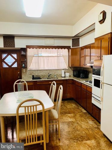 1932 16th St, Philadelphia PA  19145-3011 exterior