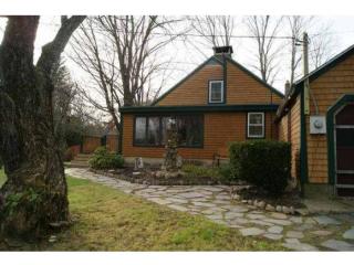 41 County Rd, Rindge, NH 03461-5113