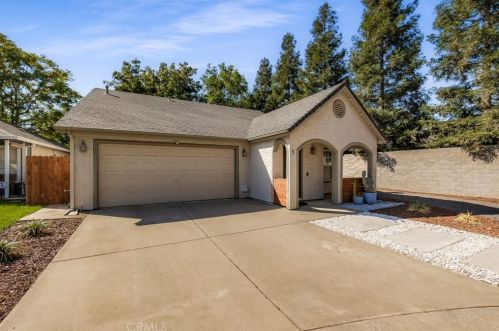 5 Wyndham Ct, Chico, CA 95973-4951