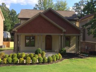 1879 Tobey Rd, Atlanta, GA 30341-4838