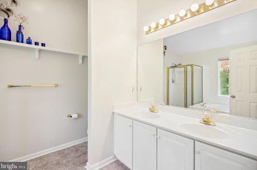 1804 Carters Grv Dr, Silver Spring MD 20904-6625 exterior