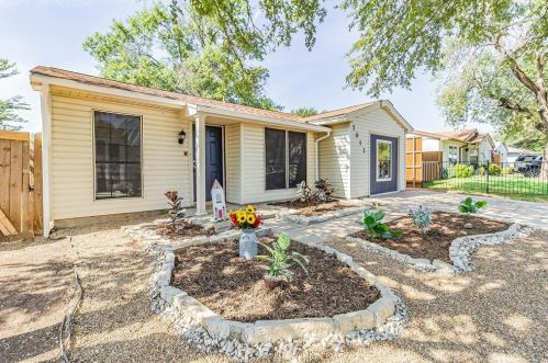 7012 Newberry Ct, Fort Worth, TX 76120-1308