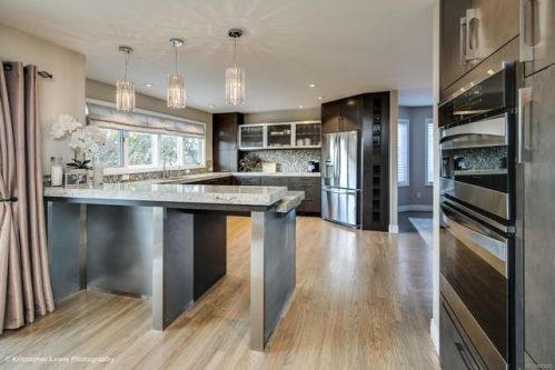5423 Dry Creek Cir, Denver, CO