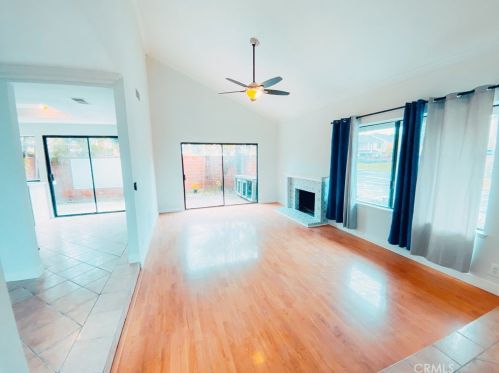 1053 Lamark Ln, Anaheim CA  92802-3404 exterior