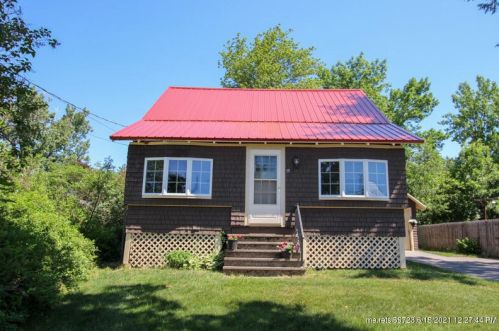 19 Longwood Ave, Augusta, ME 04330-4130