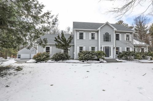 14 Saddle Hill Rd, Amherst, NH 03031-1600