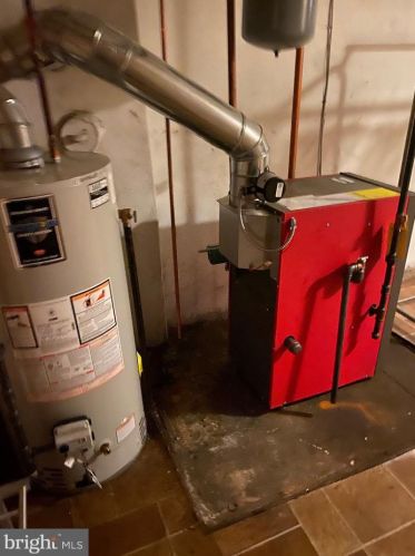 2711 Allegheny Ave, Philadelphia PA  19132-1224 exterior