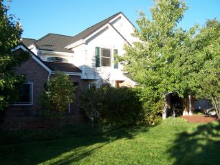3 Mountain Pine Dr, Littleton CO  80127-3563 exterior