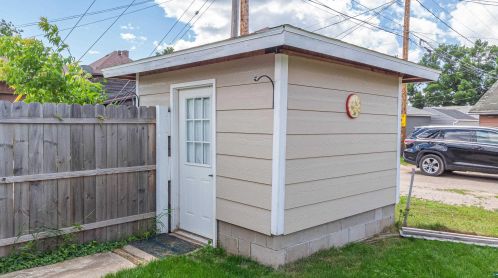 746 Camp St, Ely MN  55731-1606 exterior