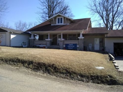 408 Washington St, What Cheer, IA 50268-1068