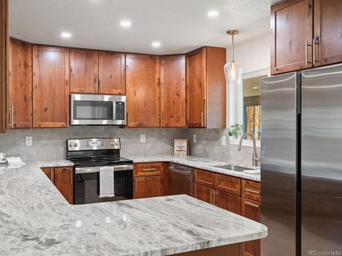 670 Brentwood St, Denver CO  80214-4450 exterior