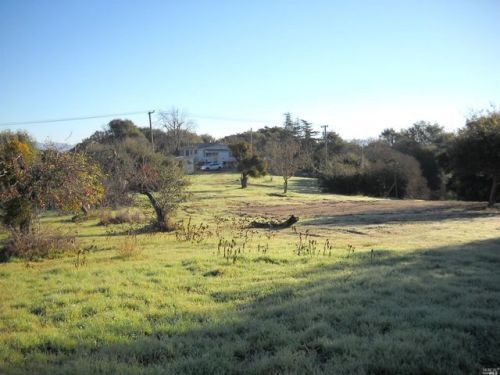 1900 High School Rd, Sebastopol, CA 95472-2626