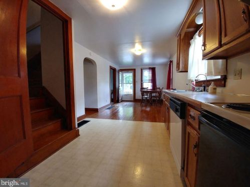 1550 Broadway, Hanover PA 17331-2555 exterior