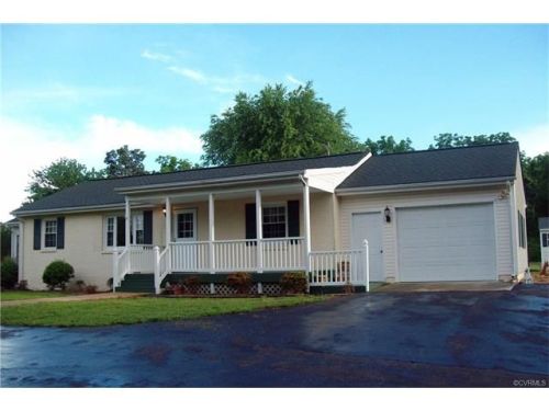 94 Stone Shores Dr, Urbanna, VA 23175-2512