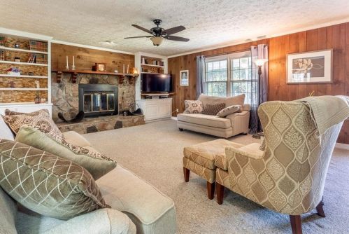 978 Thurman Rd, Stockbridge GA  30281-1423 exterior