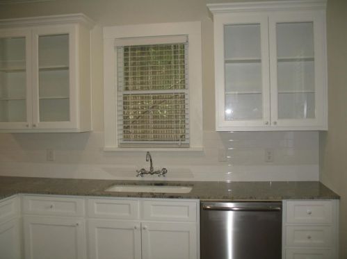 2208 Mistletoe Blvd, Fort Worth TX  76110-1130 exterior