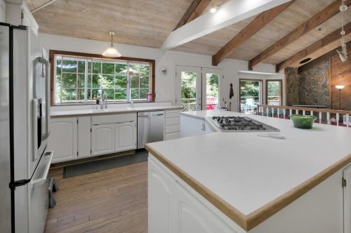 14293 Bear Creek Rd, Big Basin, CA 95006-9555