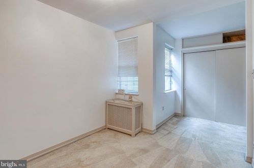 2434 10th St, Philadelphia PA 19133-1603 exterior