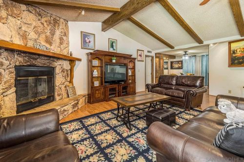 8201 Via Urner Way, Bonsall, CA 92003-4810