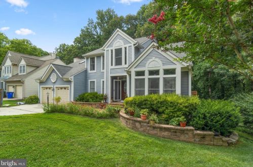 6874 Caravan Ct, Columbia MD  21044-4047 exterior