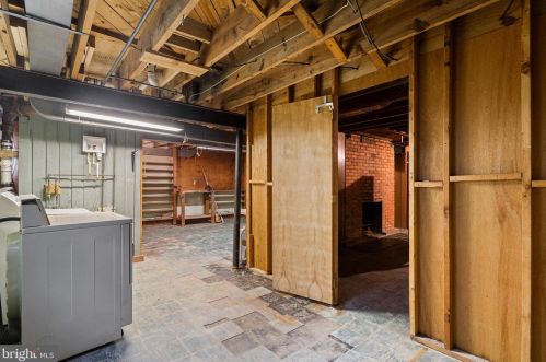 1809 Florin St, Silver Spring MD 20902-3838 exterior