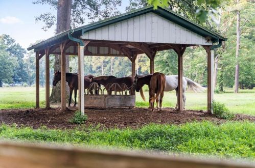 1220 Villa Rica Rd, Marietta, GA 30064-3730
