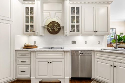 1805 Brandon Hall Dr, Atlanta GA  30350-3708 exterior