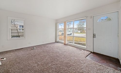 14745 Lincoln Ave, Dolton, IL 60419-2340