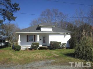 508 D St, Erwin, NC 28339-2530