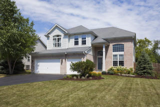 5660 Steeple Pointe Blvd, Gurnee, IL 60031-1083