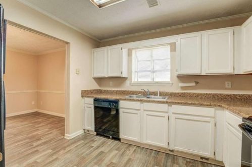 1740 Rdg Ct, Conyers GA  30013-1726 exterior