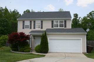 3503 Throughbrook Ct, Greensboro, NC 27405-9686