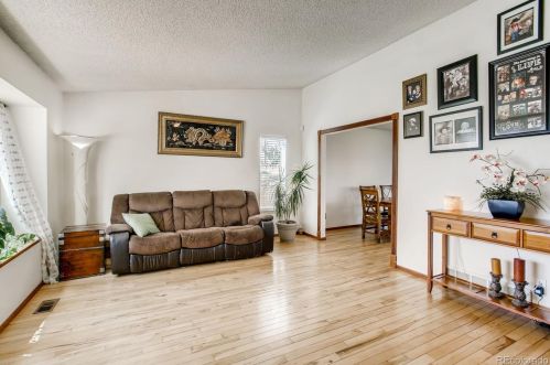 4257 Naples Way, Aurora, CO 80013-2922