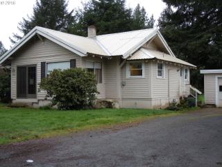 1881 Mist Dr, Vernonia, OR 97064-9701