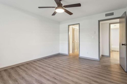 74 Montre Sq, Atlanta GA  30327-4044 exterior