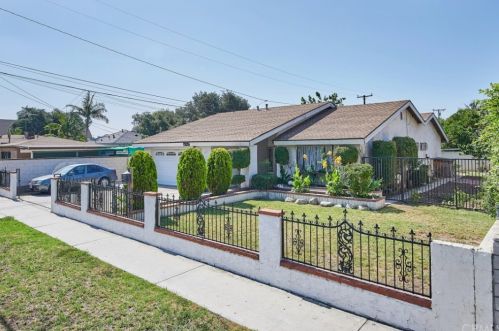 1042 Wilshire Ave, Santa Ana, CA 92707-1125