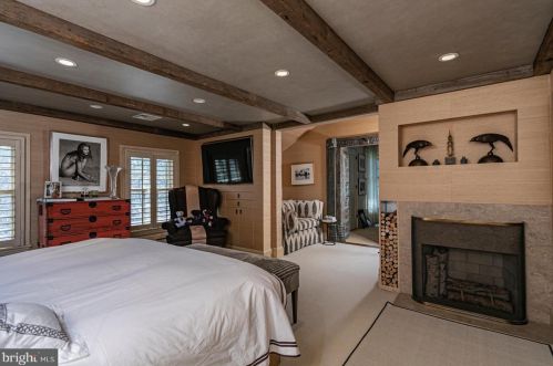 1075 Great Rd, Princeton NJ  08540-1246 exterior