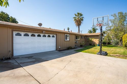 16240 Elgenia St, Covina, CA 91722-4029