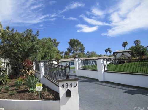 4940 Crescent Dr, Anaheim, CA 92807-3630