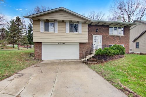 2225 Coldspring Rd, Crown Point IN  46307-9335 exterior