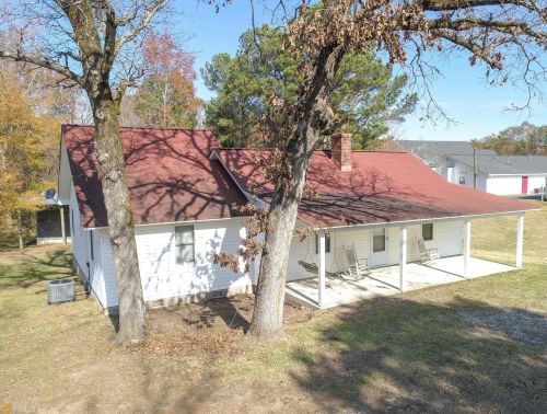 1330 Dunn Rd, Molena GA  30258-2959 exterior