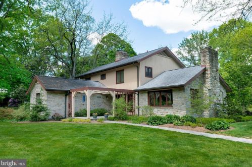 2520 Mondamin Farm Rd, Lancaster, PA 17601-5314