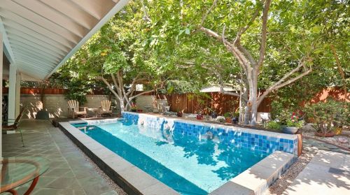 224 Western Ave, Glendale CA  91201-2830 exterior
