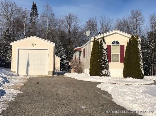 69 Forest Dr, Poland, ME 04274-5656