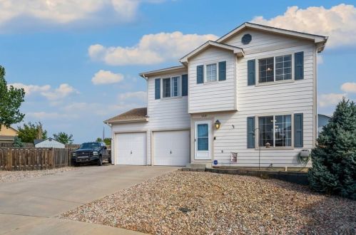1227 Silverqueen Rd, Pueblo CO  81008-1946 exterior