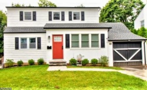 12 Swayze St, Town Center, NJ 07052-2026