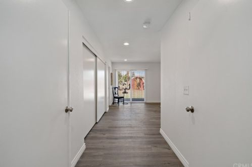 9447 Stirrup St, Riverside CA  92509-4960 exterior