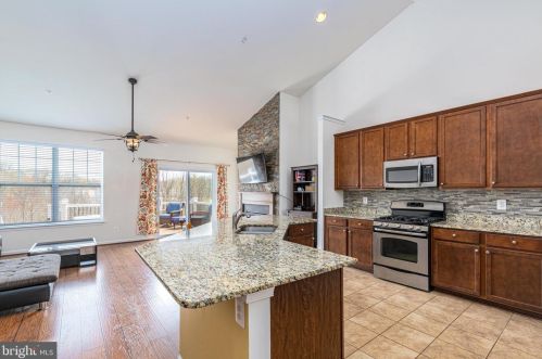 704 Bentgrass Dr, Aberdeen, MD 21001-3925