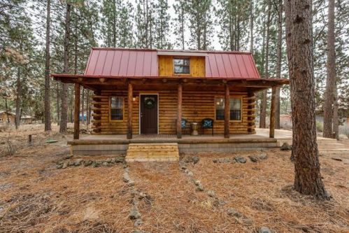 19427 Kemple Dr, Bend OR  97702-1911 exterior